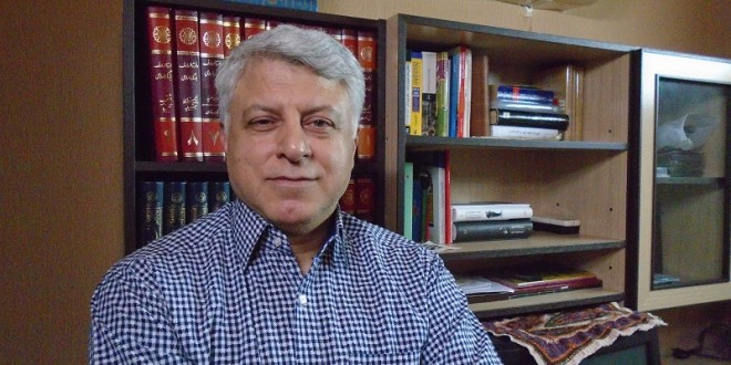  فیاض زاهد: اصولگرایان باید از مریخ کاندیدا بیاورند