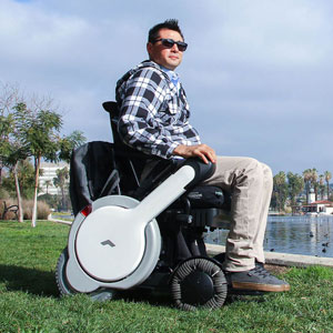 صندلی چرخدار برای مسیرهای سخت
