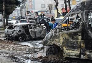 کشته شدن ۳ پلیس ترکیه بر اثر انفجار در دیاربکر