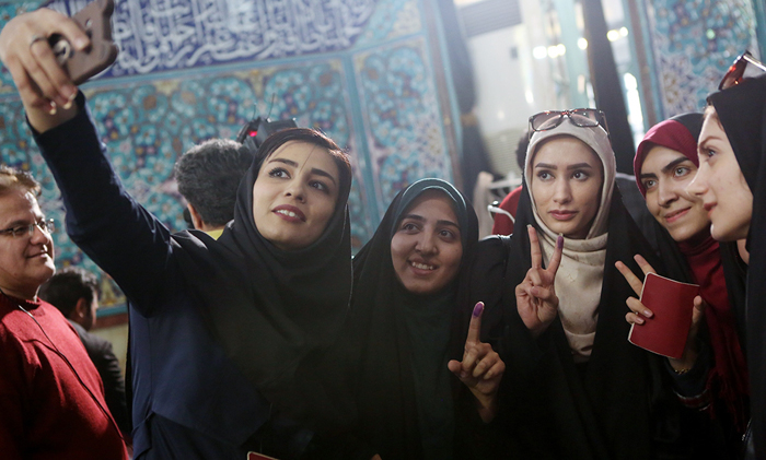 فرارو: مشارکت در انتخابات به سود چه گروهی است؟