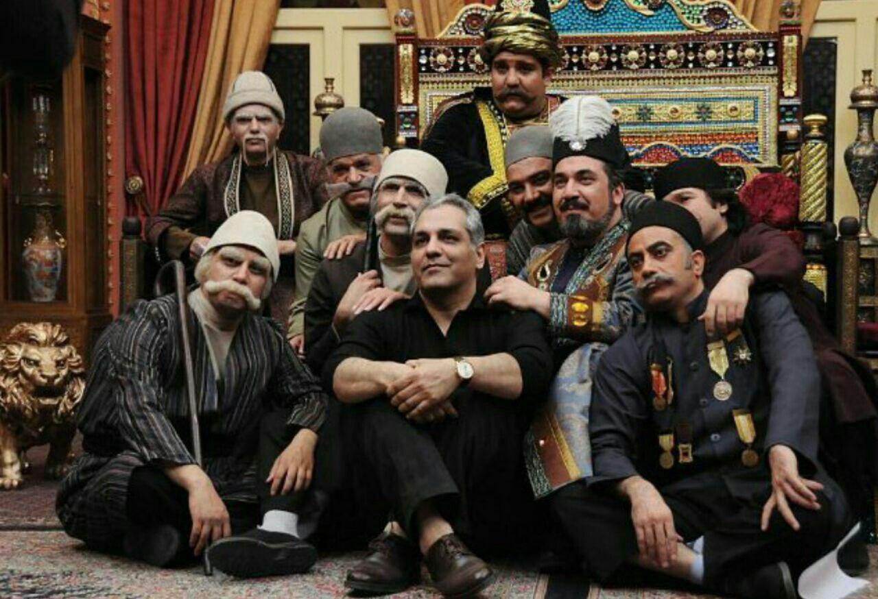 تصویری از بازیگران سریال "قهوه تلخ" با حضور مرحوم عارف لرستانی