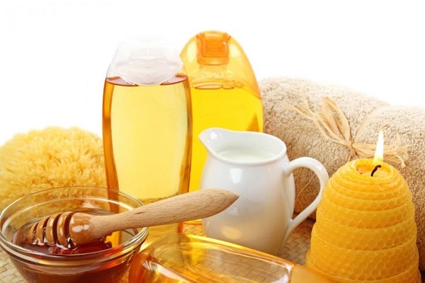 پوست و مو/ 4 کاربرد زیبایی برای عسل