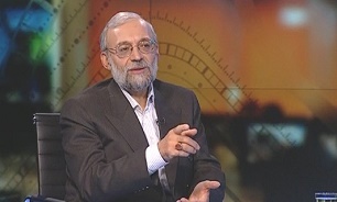 محمد جواد لاریجانی: آتش به اختیار علیه دولت و خدمتگزاران دولت نیست