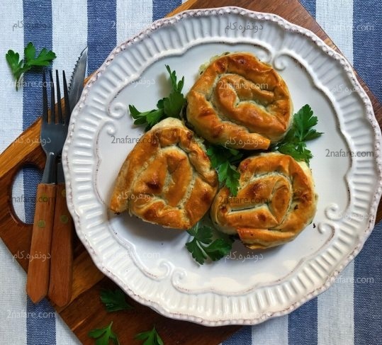 غذاي ملل/ طرز تهيه بورک اسفناج؛ ميان وعده محبوب ترکيه