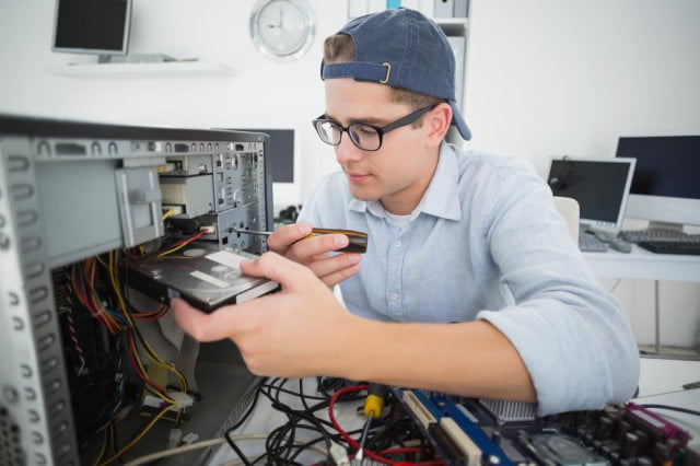 در جنگ بین حافظه‌های SSD و HDD، برنده از قبل مشخص است!
