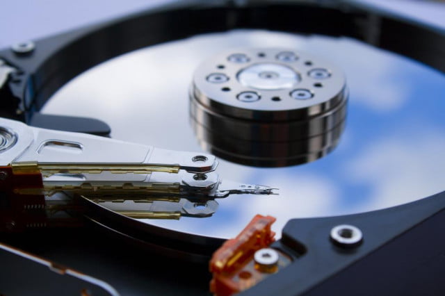 در جنگ بین حافظه‌های SSD و HDD، برنده از قبل مشخص است!