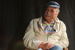 به افتخار هنرمندی ایرانی که 40 سال در دنیا نقالی کرد