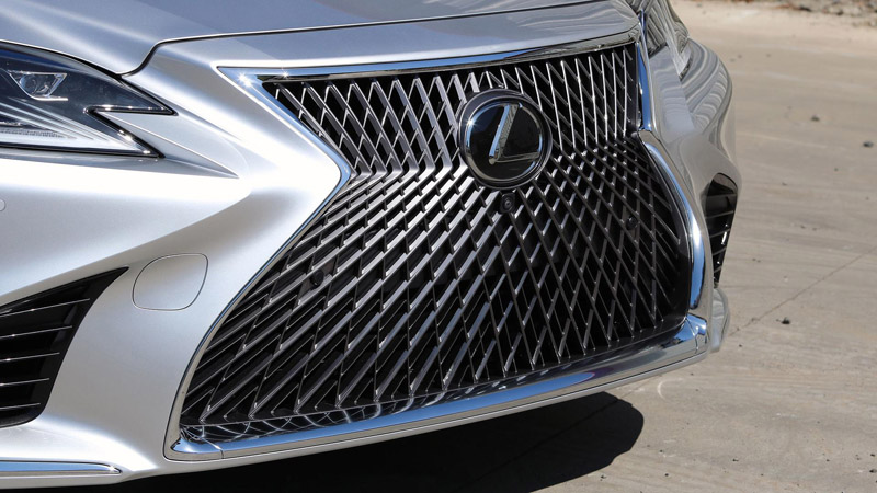 بررسی کامل «لکسوس LS500» جدید مدل 2018