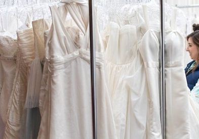 نکاتی که هنگام خرید لباس عروس باید به آن ها توجه کنید