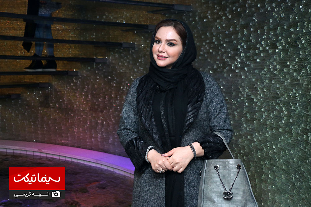 پای «نیلوفر امینی‌فر» هم به مراسم سینمایی باز شد