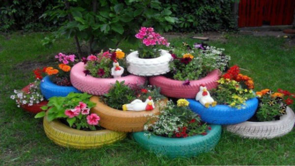 ۱۲ ایده جالب برای تزیین باغچه
