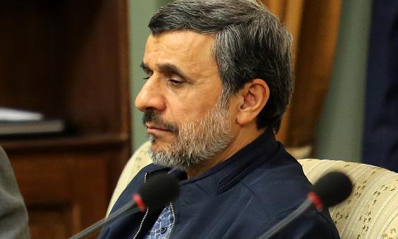 عضو جبهه پایداری: از احمدی نژاد دلخوریم