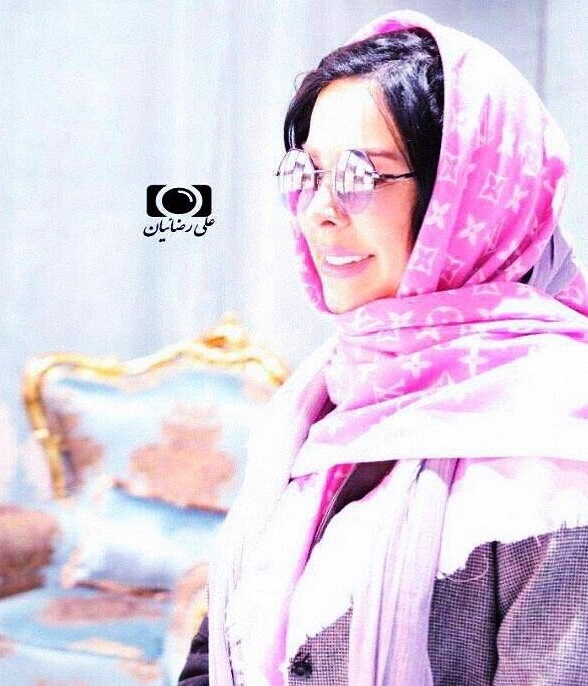 چهره ها/ لبخند شیک «فلور نظری»