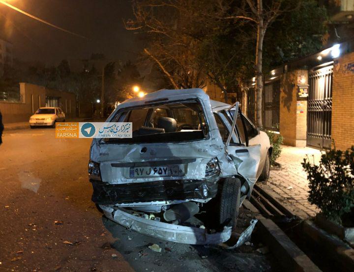 عکس/ آسیب شدید خودرو به دلیل حمله اتوبوس دیوانه و مدعیان درویشی