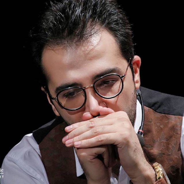 ویدئو/ شعرخوانی «علیرضا بدیع» در بیت رهبری