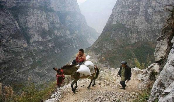  عجیب ترین مدارس جهان را بشناسید