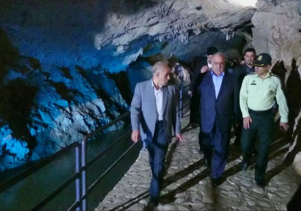 استاندار کرمانشاه: اعتبارات لازم برای توسعه زیرساخت در غار قوری قلعه اختصاص می‌یابد