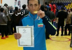 مهدی صدری کشتی گیر اصلاندوزی به تیم ملی دعوت شد