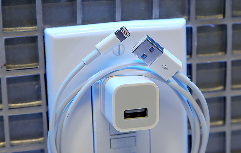 احتمال ارائه‌ شارژر USB-C با آیفون‌های جدید بیشتر شد