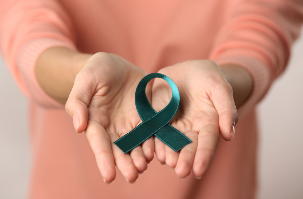 سرطان تخمدان؛ عوامل موثر، علائم و انواع روشهای درمان