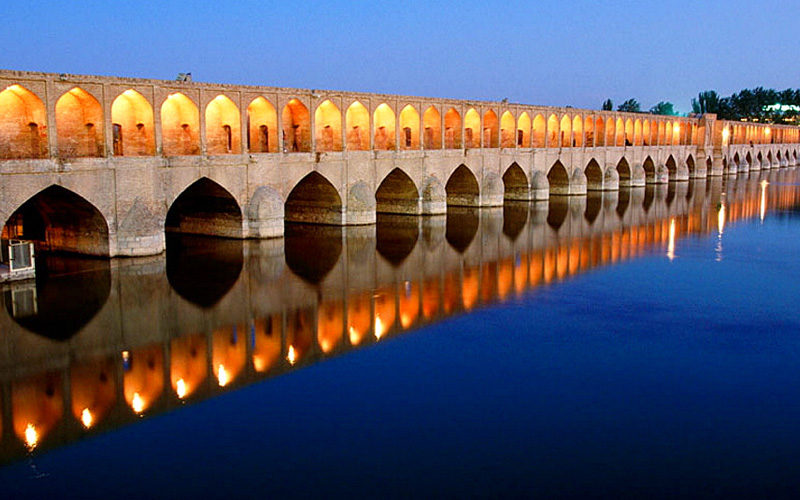 حقایق جالب درباره سی و سه پل