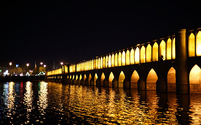 حقایق جالب درباره سی و سه پل
