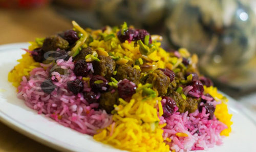 غذاي اصلي/ طرز تهيه آلبالو پلوي اصيلِ ايراني