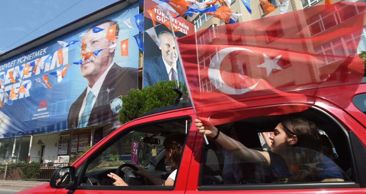 اردوغان در دوراهی سلطنت یا سقوط