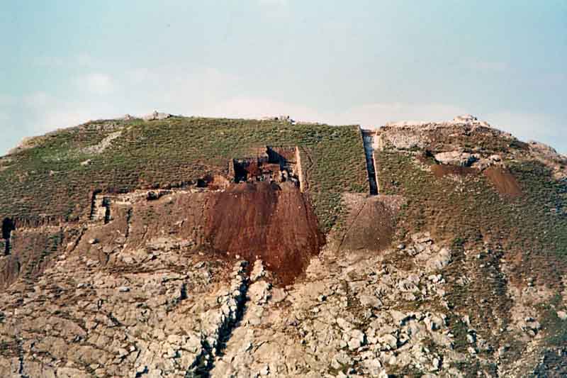 قلعه تاریخی بسطام در مسیر ثبت جهانی قرار گرفت