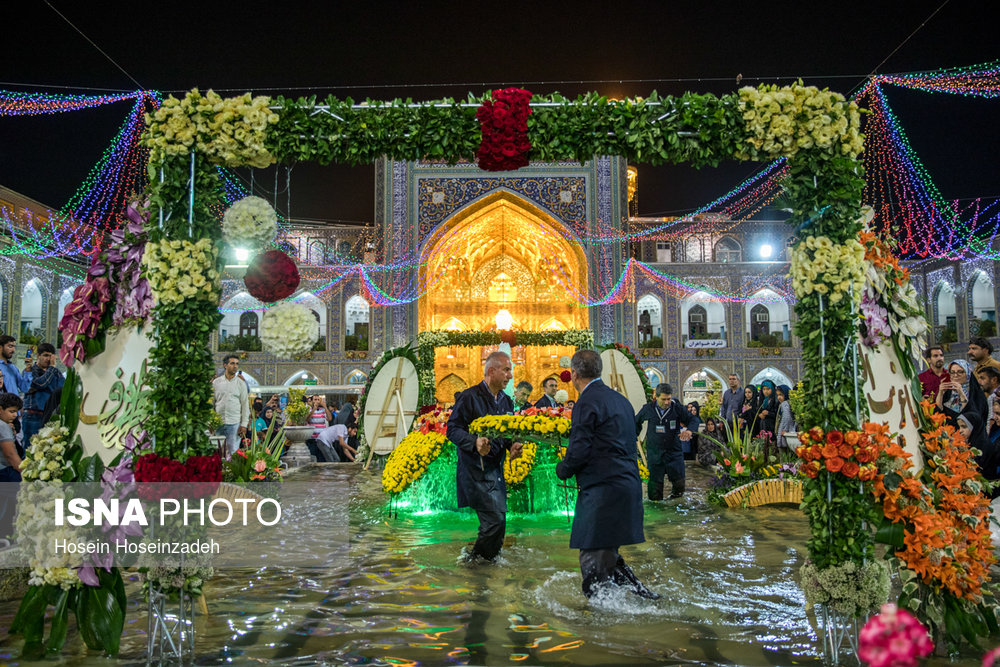 آخرین خبر | عکس/ آذین‌بندی و چراغانی حرم مطهر رضوی در آستانه میلاد امام هشتم