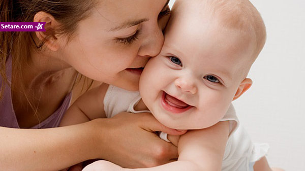 رابطه صحیح مادر و کودک در سنین مختلف چگونه است؟