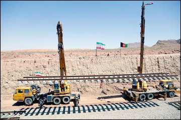 ۴۰۰ متر بازسازی روزانه مسیر بافق- کرمان، رشد ۹ درصدی جا به جایی مسافر