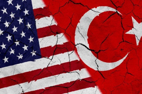 آغاز اجرای تحریم های ترکیه علیه آمریکا