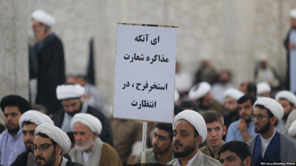«استخر فرح» همچنان جنجال می‌سازد