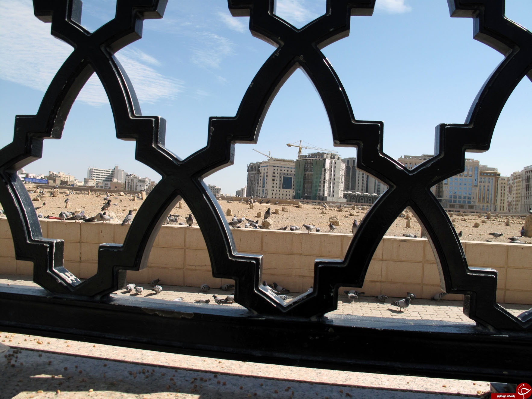 همه آنچه که درباره قبرستان بقیع نمی‌دانید؛ چرا در قبرستان بقیع گنبد وجود ندارد؟