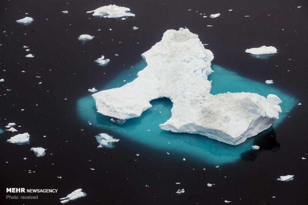 تاثیر گرم شدن زمین بر یخ های قطبی‎