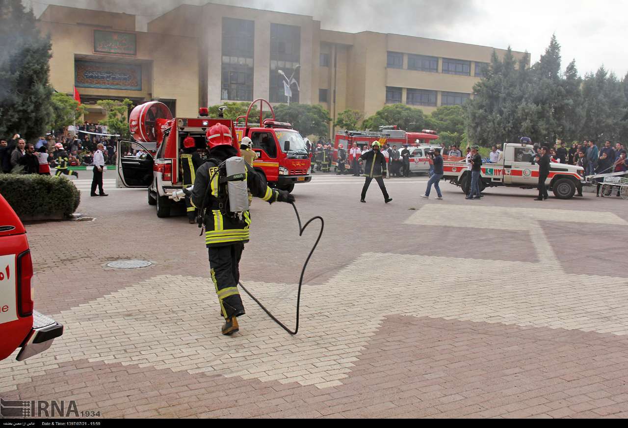 حضور فعال زنان امدادگر در مانور امداد و نجات بجنورد