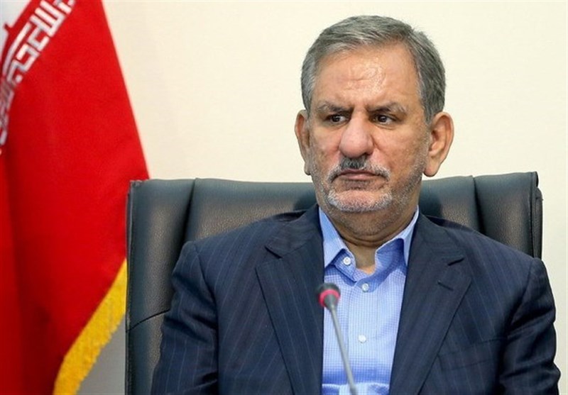 باید از نیروهای بومی در پالایشگاه آبادان استفاده شود
