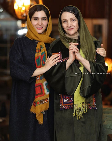 «گلاب آدینه» در کنار دخترش