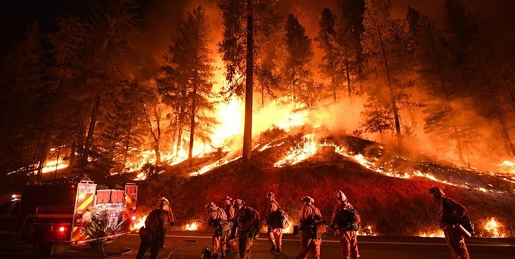 کالیفرنیا فیلمبرداری در محدوده آتش‌سوزی را ممنوع کرد