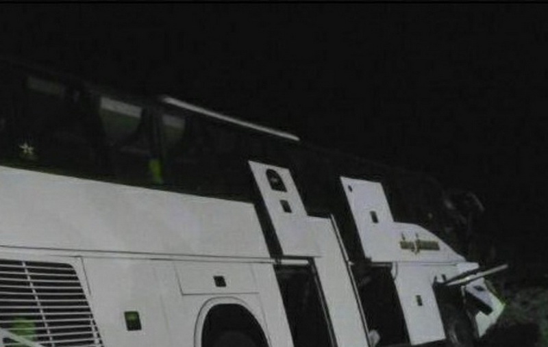 واژگونی اتوبوس بانوان کاراته کار فارس