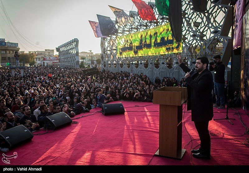 جشن عید بیعت در میدان امام حسین تهران