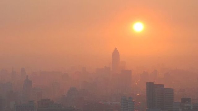 آلودگی هوا ۲ سال از میانگین جهانی طول عمر می‌کاهد