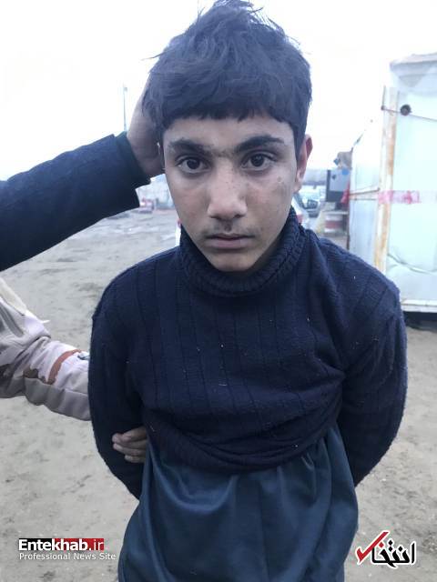 عکس/ بازداشت نوجوان انتحاری با خودروی بمب‌گذاری شده در عراق