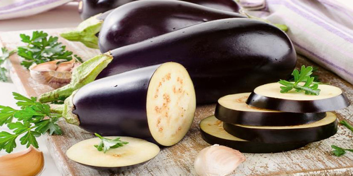 این افراد نباید بادمجان بخورند!