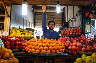 موج‌سواری قیمت‌ها در آستانه شب یلدا در سمنان