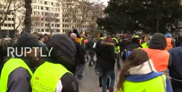 معترضان بلژیکی به خیابان آمدند