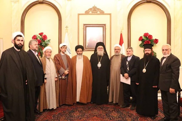 دیدار نماینده رهبر انقلاب با اسقف مسیحیان سوریه