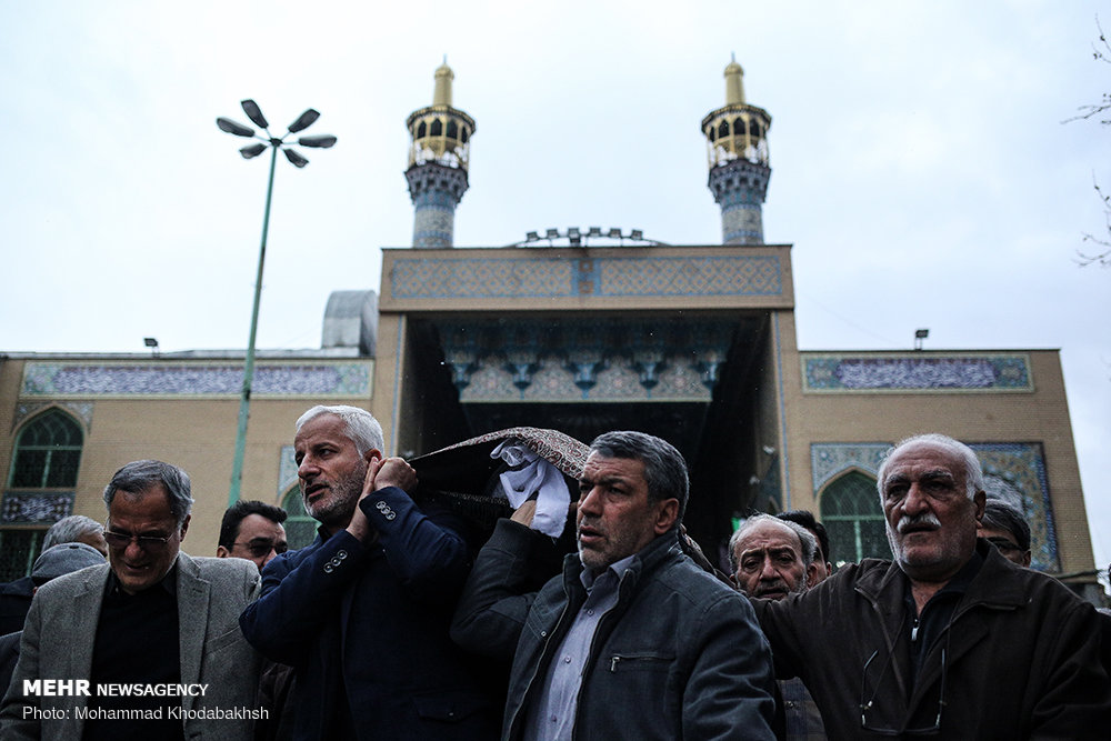 مراسم تشییع پیکر محمدرضا اعتمادیان