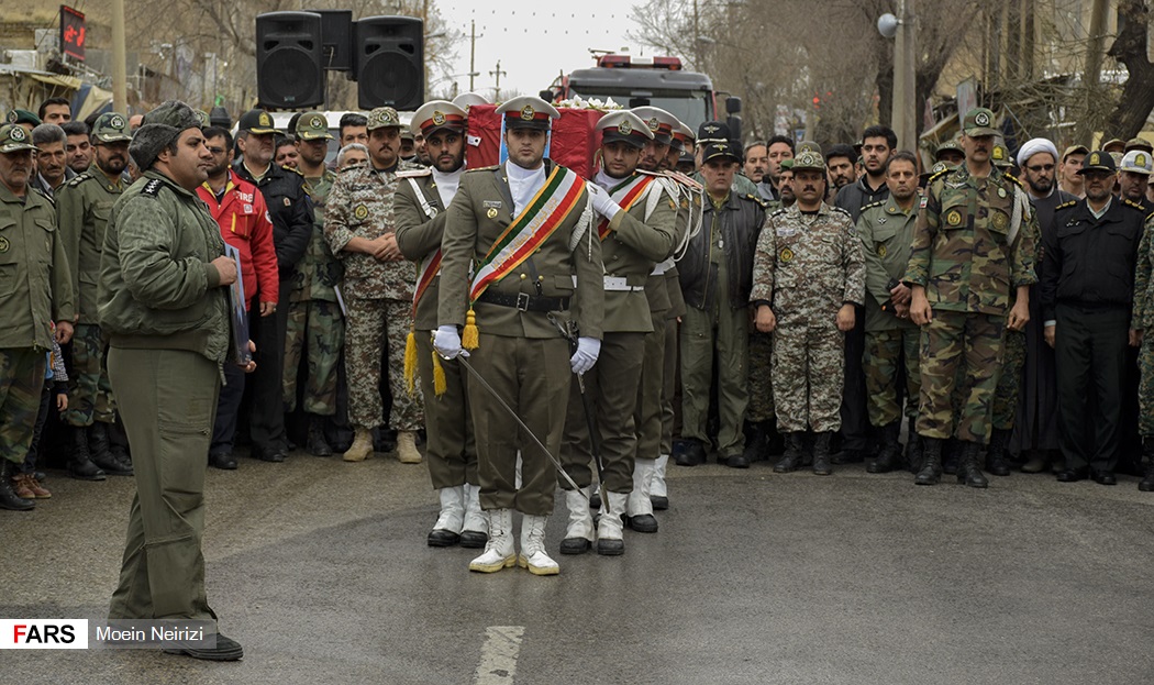 عکس/ تشییع پیکر شهدای بوئینگ 707 در آمل و کرمانشاه